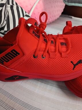 Puma Kids Red Mesh Lace-Up Sneakers